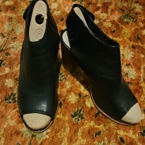 Steve Madden Sandals